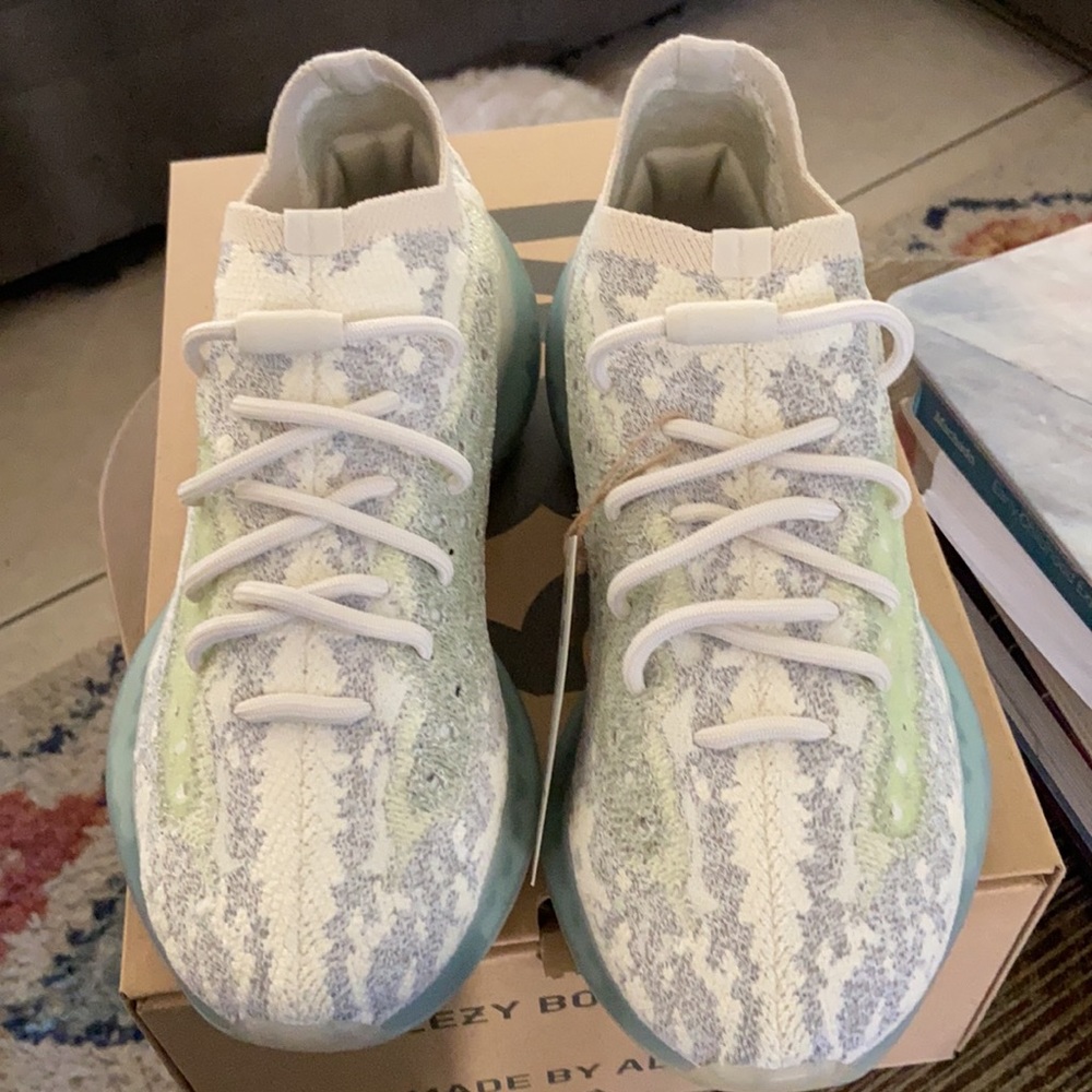 YEEZY BOOST 380